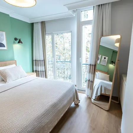 Апартаменты Charming - Near Axis Mall Стамбул