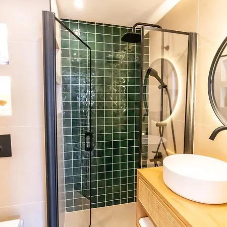 Charming - Near Axis Mall Апартаменты Стамбул